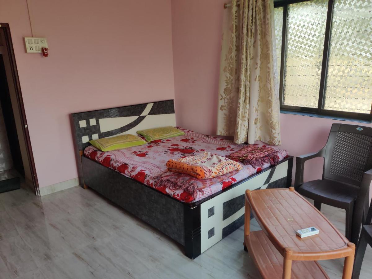 Gulmohar Cottages - Home Stay In Alibag Exterior photo