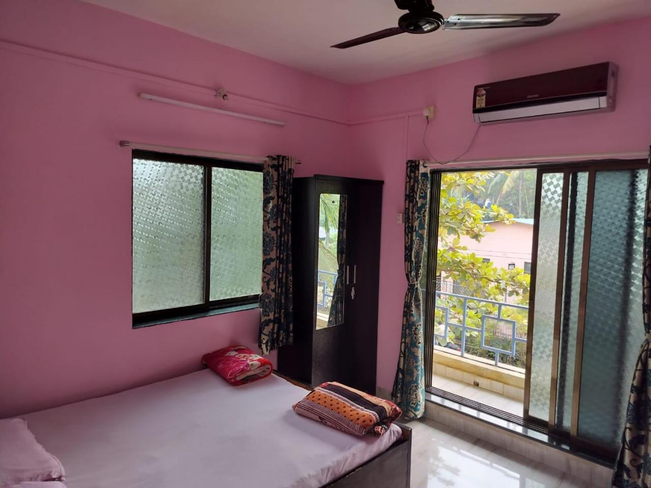Gulmohar Cottages - Home Stay In Alibag Exterior photo
